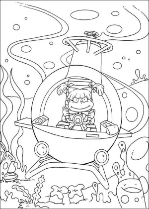 angelica en un submarino